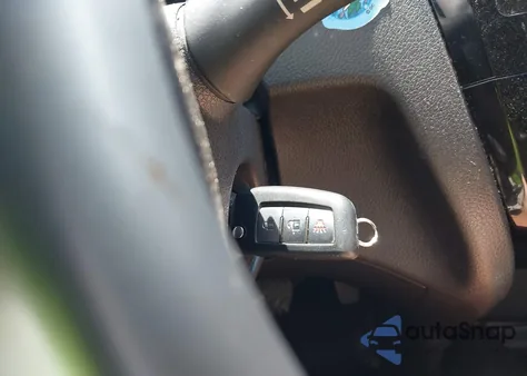 2016 Nissan Rogue S/Sl/Sv z USA, uszkodzony, nr VIN 5N1AT2MV5GC797413